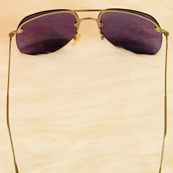 NWOT 💯% Authentic Vintage Gucci Logo Sunglasses - Picture 2 of 2